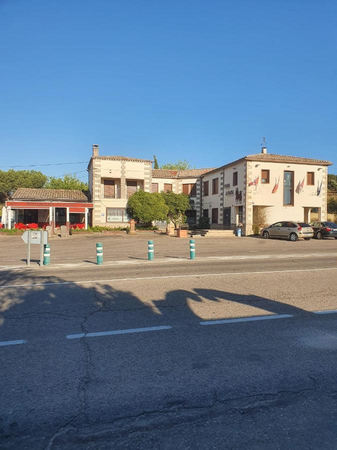 אורופסה Hostal La Plata מראה חיצוני תמונה
